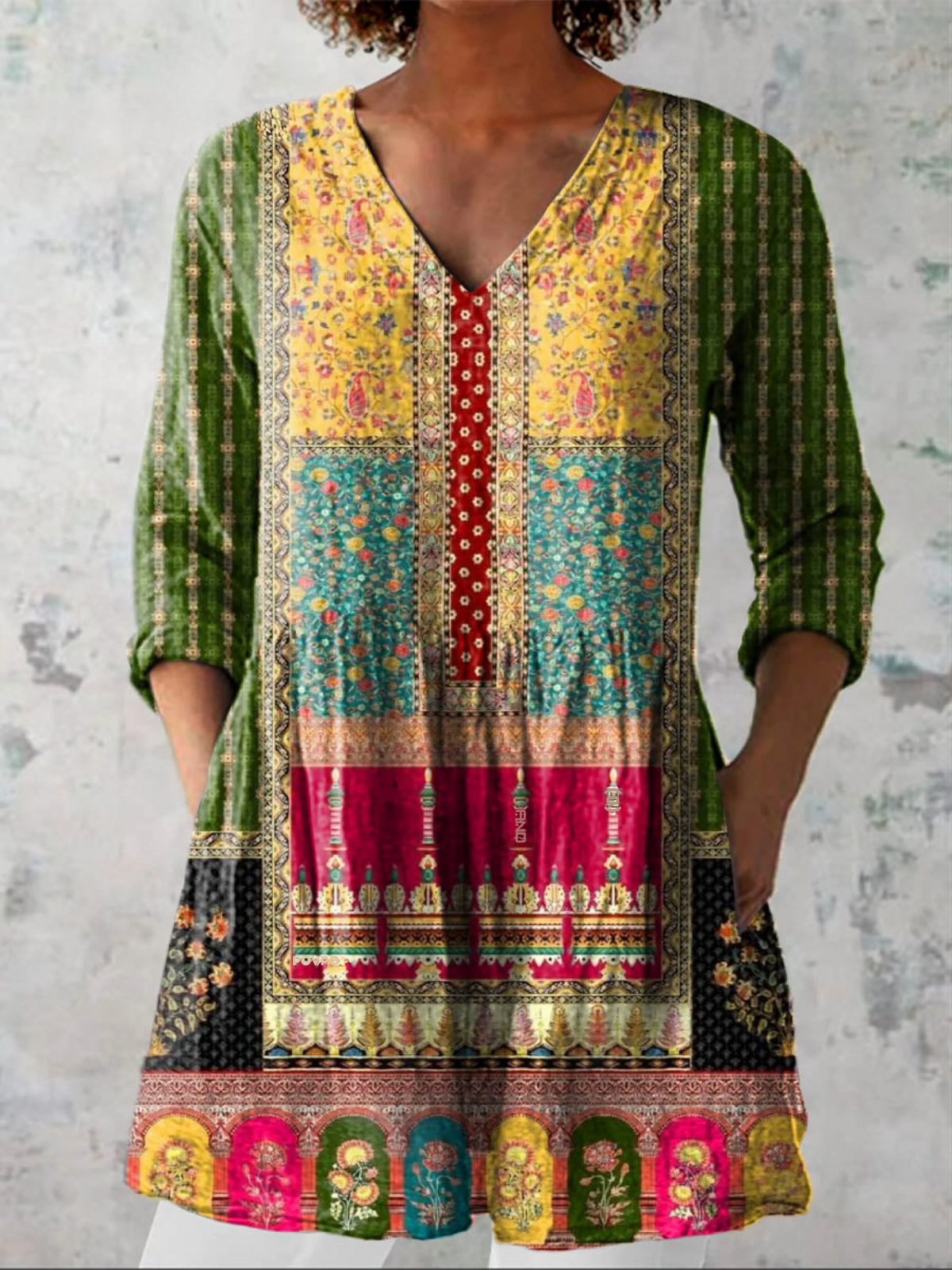 Emilia - Blusa larga con cuello en V